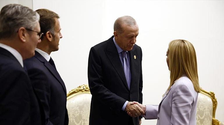 Macron ve Diğer Liderlerin de Takip ettiği Keyifli Anlar