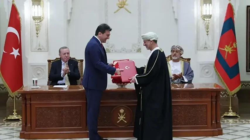 Erdoğan’ın Umman Ziyaretinde İki Ülke Arasında 16 Anlaşma İmzalandı 5 Erdoğan’ın Umman Ziyaretinde İki Ülke Arasında 16 Anlaşma İmzalandı