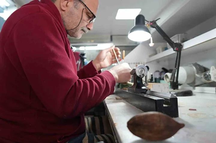 Erzincan’ın El Sanatlarıyla Parlayan Tespih Ustası Mehmet Aydın