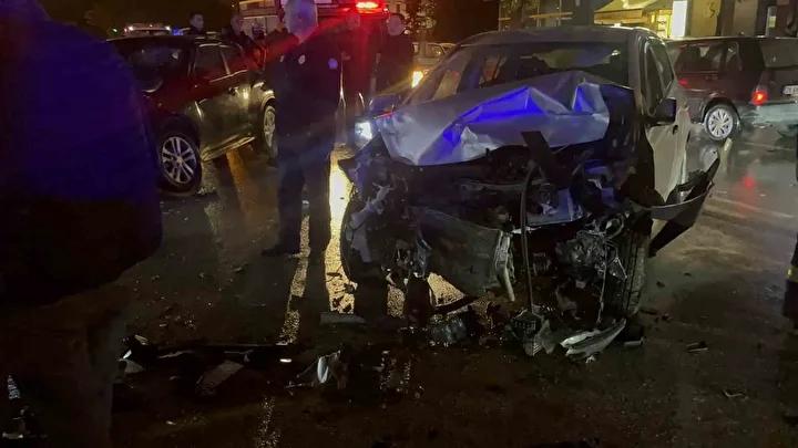 Eskişehir'de Zincirleme Trafik Kazası ve Detaylar 6 Eskişehir'de Zincirleme Trafik Kazası ve Detaylar