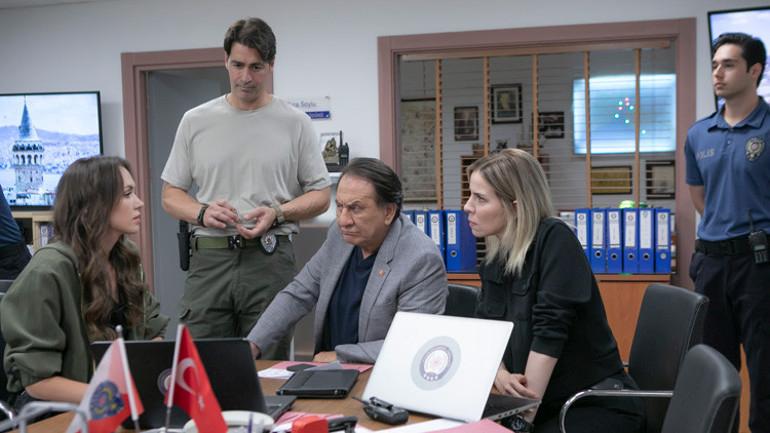 Felicia Sağnak ile Arka Sokaklar ve Yeni Sezon Detayları