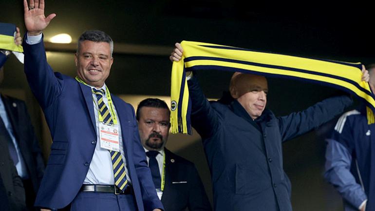 Tribünlerden hakem tepkisi