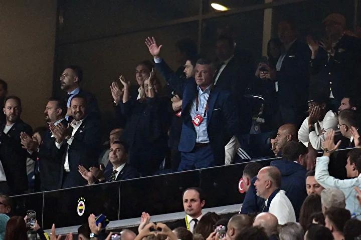 Fenerbahçe-Galibiyet Keyfi ve Sadettin Saran'ın Tribünlerindeki Sevinci