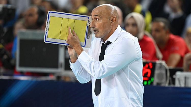 Fenerbahçe Kadın Voleybol Takımı Zafer Sonrası Soyunma Odası Görüşleri ve Duygular