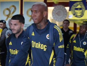 Fenerbahçe, Samsunspor Maçı Öncesi Samsun’a Ulaştı ve Taraftarla Buluştu