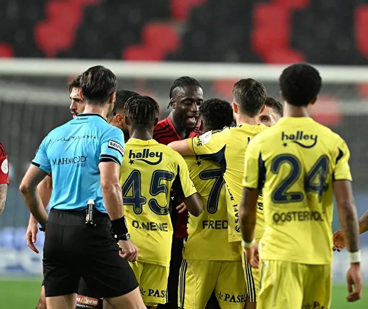 Iste Tedesconun One Cikan Mesajlari