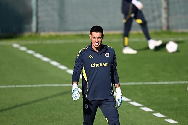 Fenerbahçe UEFA Avrupa Ligi Mücadelesi ve Takım Güncellemeleri