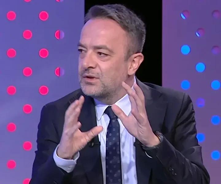 Çağdaş Futbol ve Antrenör Yorumları