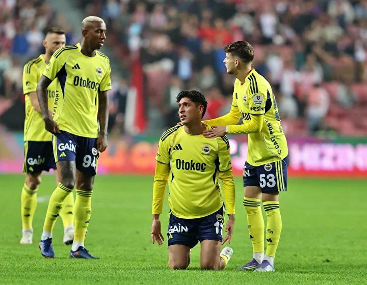 Fenerbahçe ve Rakipleri Haftanın Yorumları: Yetersiz Performans ve Tartışmalı Yorumlar