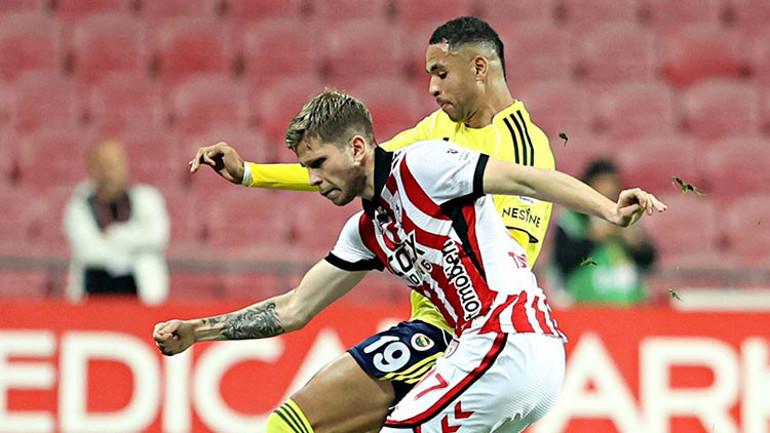 Fenerbahçe ve Samsunspor Maçını Nihat Kahveci Analiziyle Değerlendiriyoruz