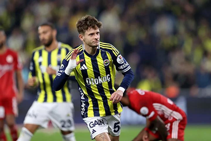 Fenerbahçe'de Szymanski Transferinde Benzersiz Gelişmeler