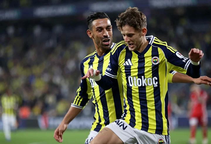 Fenerbahçe'de Szymanski Transferinde Benzersiz Gelişmeler