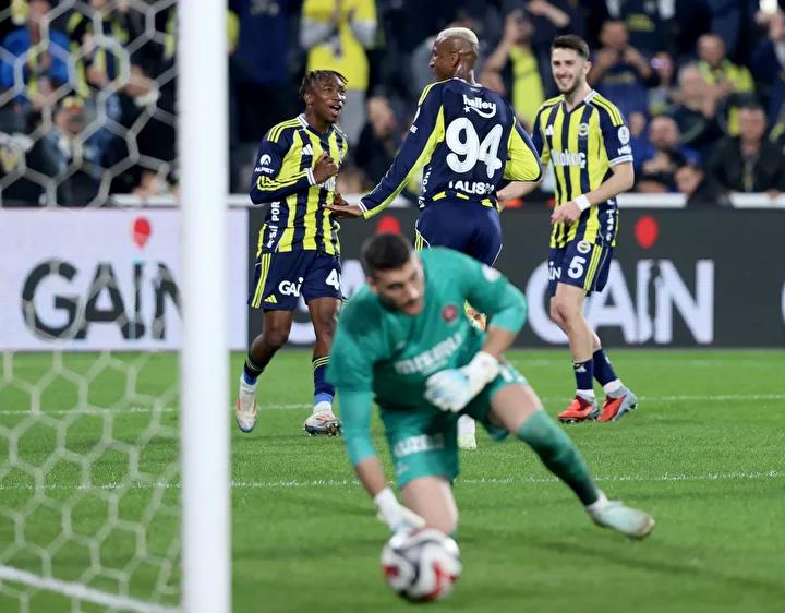 Fenerbahçe’nin Deplasman Galibiyeti ve Erman Toroğlu'nun Yorumu