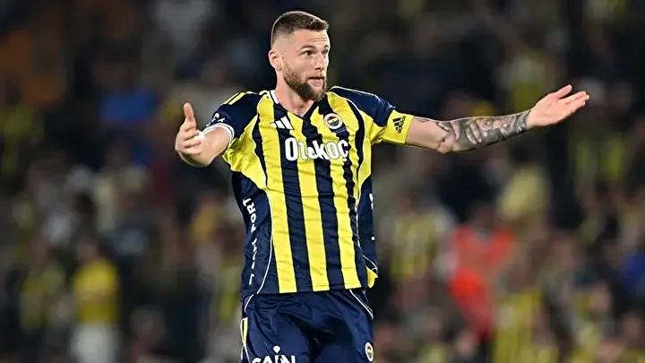 Fenerbahçe'nin Yüksek Maliyetli Transferleri Beklentileri Karşılamadı
