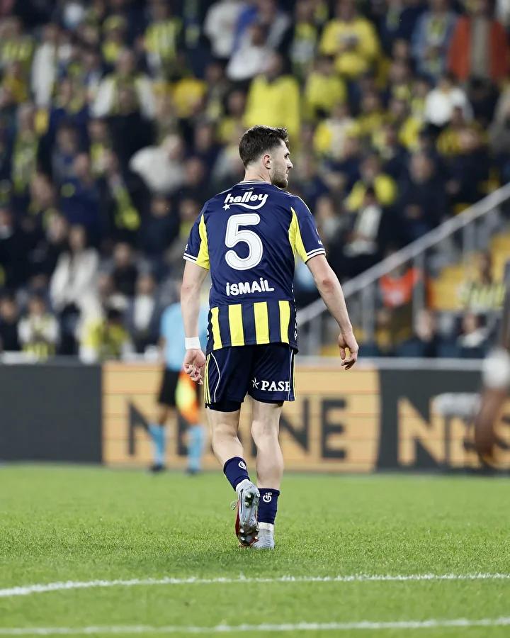 Fenerbahçe'nin Yürekli Savaşı: İsmail Yüksek'in Performansı ve Maç Yorumu