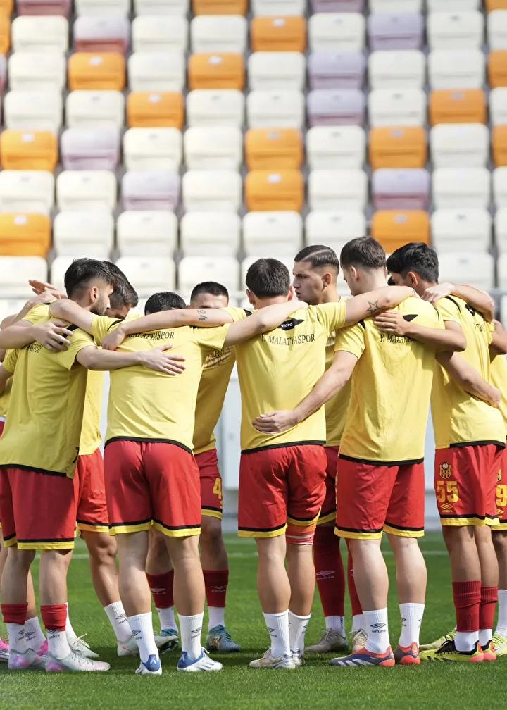 FIFA dosyaları yeni Malatyaspor’un puan durumunu olumsuz etkilemeye devam ediyor