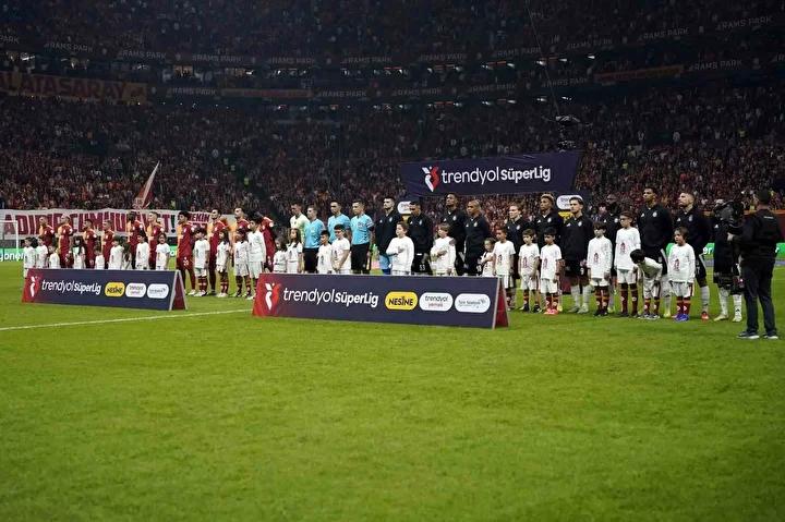 Galatasaray – Beşiktaş Derbisi Hakkında Detaylar ve Maç Programı