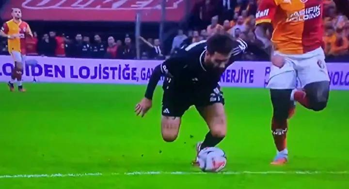 Galatasaray - Beşiktaş Derbisinde Kırmızı Kart Analizi