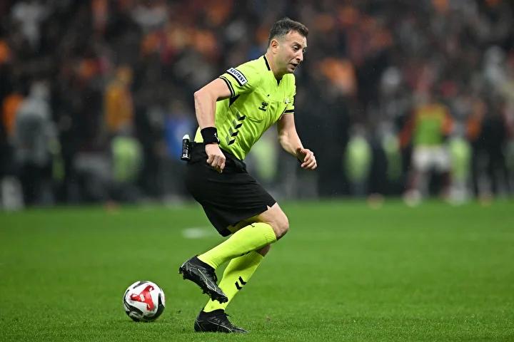 Galatasaray-Beşiktaş Derbisinde Olaylar ve Hakem Kararları Analizi