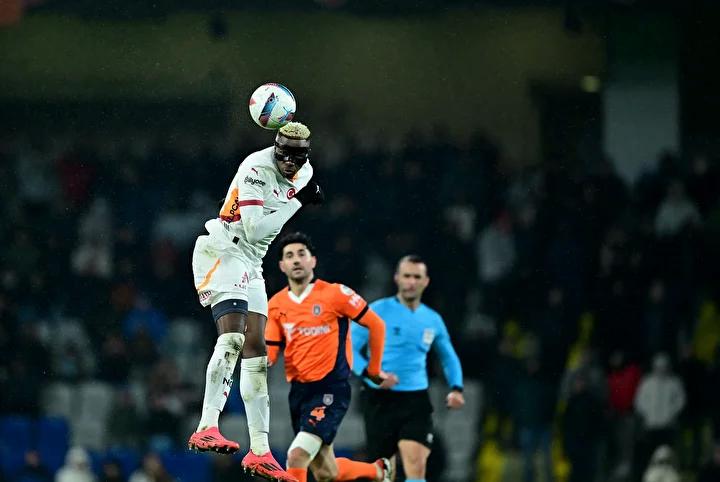Galatasaray ve Başakşehir Yeni Derbi Mücadelesine Hazırlanıyor