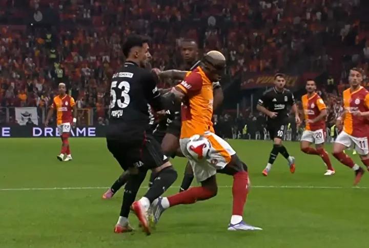Galatasaray ve Beşiktaş Derbisindeki Hakem Kararları ve Maç Değerlendirmesi 7 Galatasaray ve Beşiktaş Derbisindeki Hakem Kararları ve Maç Değerlendirmesi