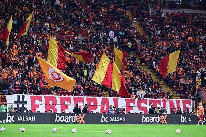 Galatasaray ve Beşiktaş'ın Süper Lig Maçında Ekibin Güncel Durumu ve İcardi'nin Yedek Kalması 1 İcardi'nin Yedek Kalışı