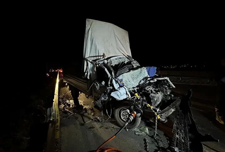 Gaziantep'te Feci Trafik Kazası Sonrası Ayak İzleri Kaldı
