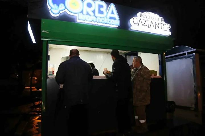 Gaziantep'te Sıcak Çorba İkramıyla Güne Enerjik Başlangıçlar