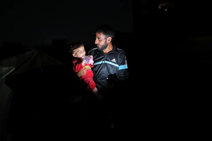 Gazze'de Bir Ailenin Zor Günleri: Nuseyrat Mülteci Kampı'nda Hayat Mücadelesi