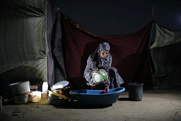 Gazze'de Bir Ailenin Zor Günleri: Nuseyrat Mülteci Kampı'nda Hayat Mücadelesi