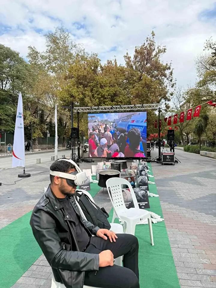 Gazze’nin Yıkık Sokaklarını Anlatan Küçükkefenler Sergisi İzmit’te Ziyarete Açıldı