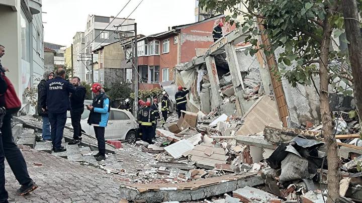 Gebze’de Çok Katlı Binanın Çöküşü: Arama Kurtarma Çalışmaları Devam Ediyor