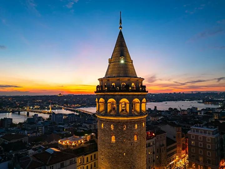 Gece Müzeciliğinde Büyük İlgi ve Uzatmalarla Büyüyen Deneyim