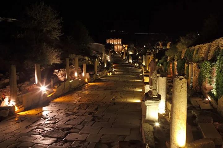 Gece Müzeciliğinde Büyük İlgi ve Uzatmalarla Büyüyen Deneyim