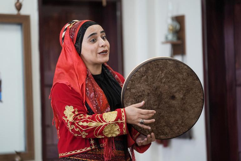 Sahne ve Eğitimlerle Geleneksel Hikayeleri Günümüze Taşıma