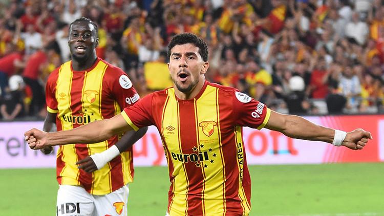 Göztepe'nin Golcüsü Sabra Sahayı Terketti: Maçta Sakatlık Anı