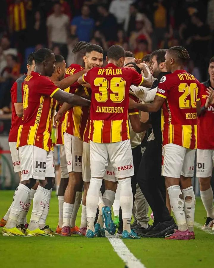 Göztepe'nin Süper Lig’deki İlk Sekiz Haftalık Başarıları ve Takım Performansı