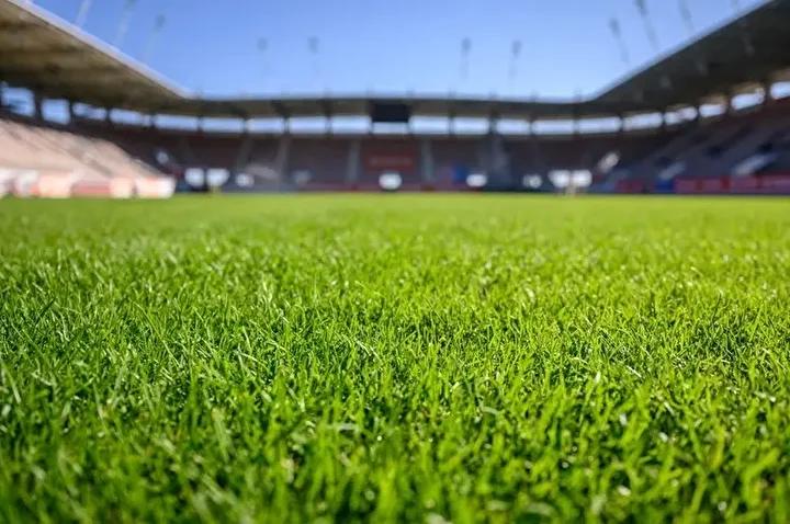 Guangxi Pingguo Futbolcusu Samuel Asamoah'ın Ağır Boyun Sakatlığı Şoku