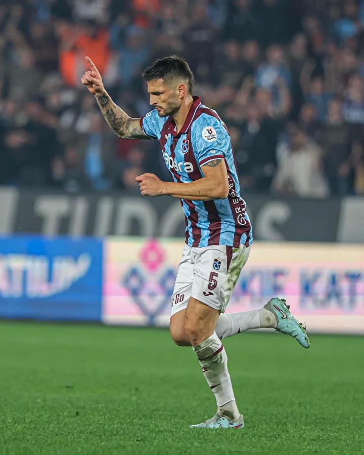 Haftanın En İyi Performans Gösteren Futbolcuları ve Sahaya Dizilişi