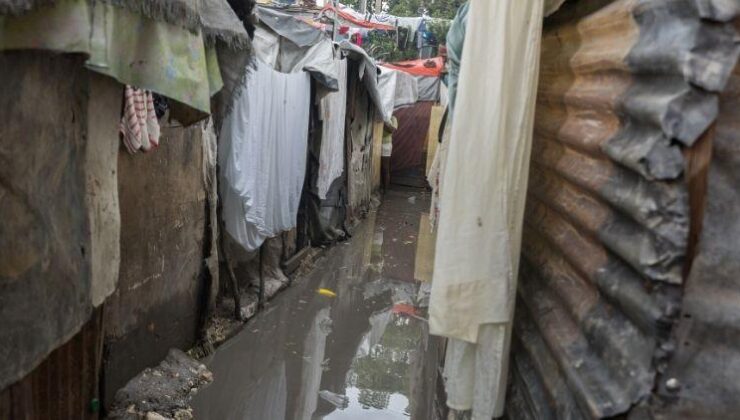Haiti’de Seller: Port-au-Prince’te Su Baskını ve Günlük Yaşam Üzerindeki Etkileri