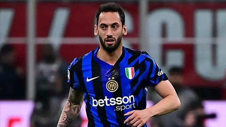 Hakan Çalhanoğlu'ndan Transfer Spekülasyonlarına Net Yanıt