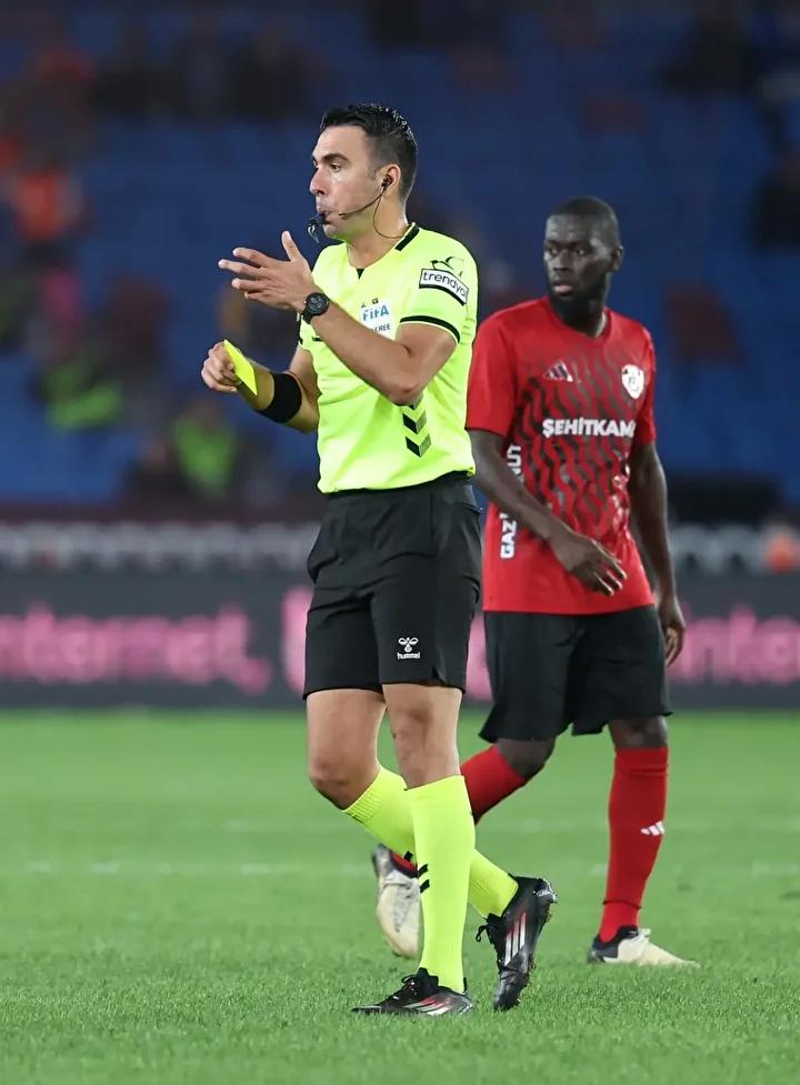 Hakem ve Kulüpler Arasındaki Gerilim