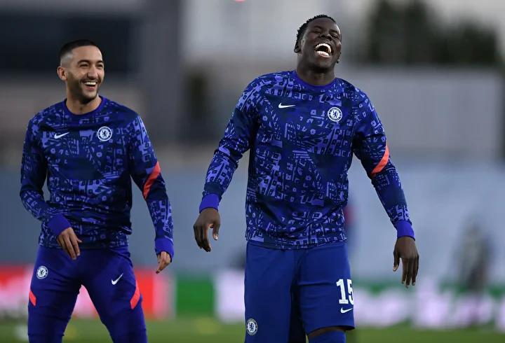 Hakim Ziyech'in Transfer Pazarlıkları Romen Basınında Gündemde