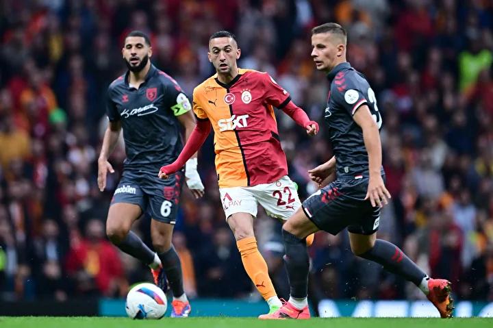 Hakim Ziyech'in Transfer Süreci ve Geleceğiyle İlgili Güncel Durumlar