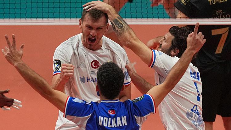 Halkbank Galatasaray HDI Sigorta’yı 3-0 mağlup etti – Voleybol Süper Ligi 2. Hafta Sonuçları