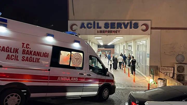 Hilvan Cezaevinde Yemekten Zehirlenme Şoku: 18 Mahkum Hastaneye Kaldırıldı 8 Hilvan Cezaevinde Yemekten Zehirlenme Şoku: 18 Mahkum Hastaneye Kaldırıldı