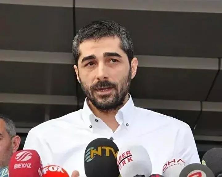 İbrahim ve Ahmet Tatlıses Arasındaki Gerginlik Tırmanıyor 3 İbrahim ve Ahmet Tatlıses Arasındaki Gerginlik Tırmanıyor