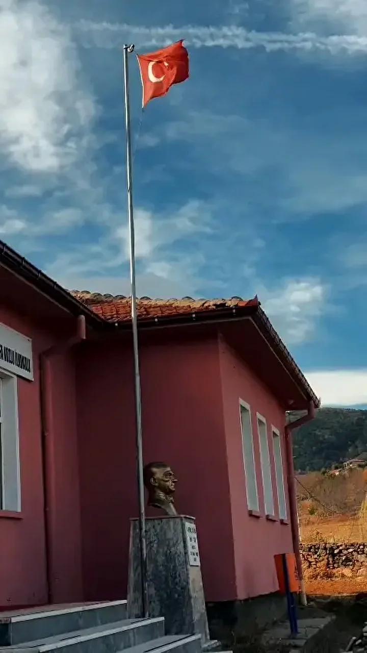 Ilgın Gökçeyurt Mahallesi'nde Sadece Bir Öğretmen ve Bir Öğrenciyle Eğitim Yürütülüyor