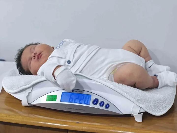 Doğum Detayları ve Klinik Gelişmeler