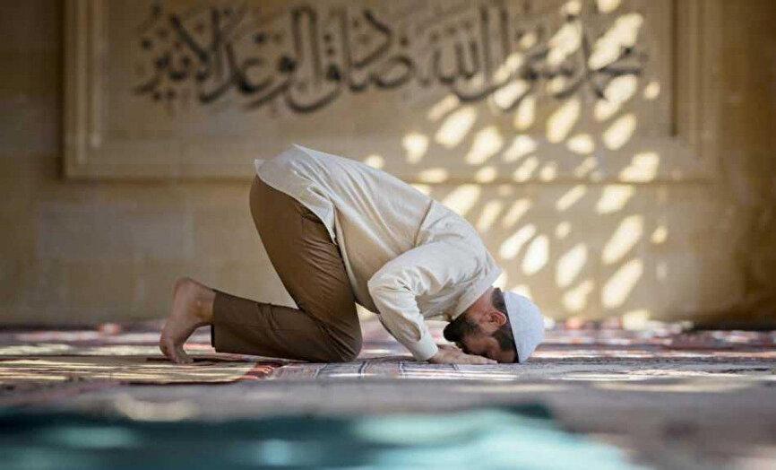 Namaz Kılmak: Günlük ibadetin önemi ve şartları